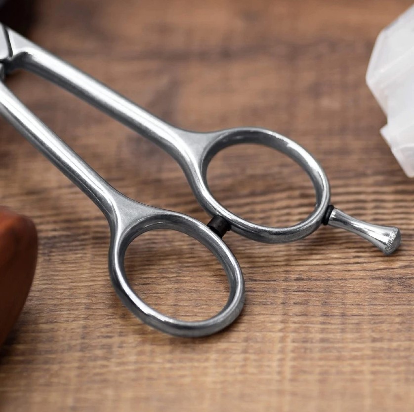 Tesoura de cabeleireiro ST Classic 7" com fio micro serrilhado de 3 Claveles