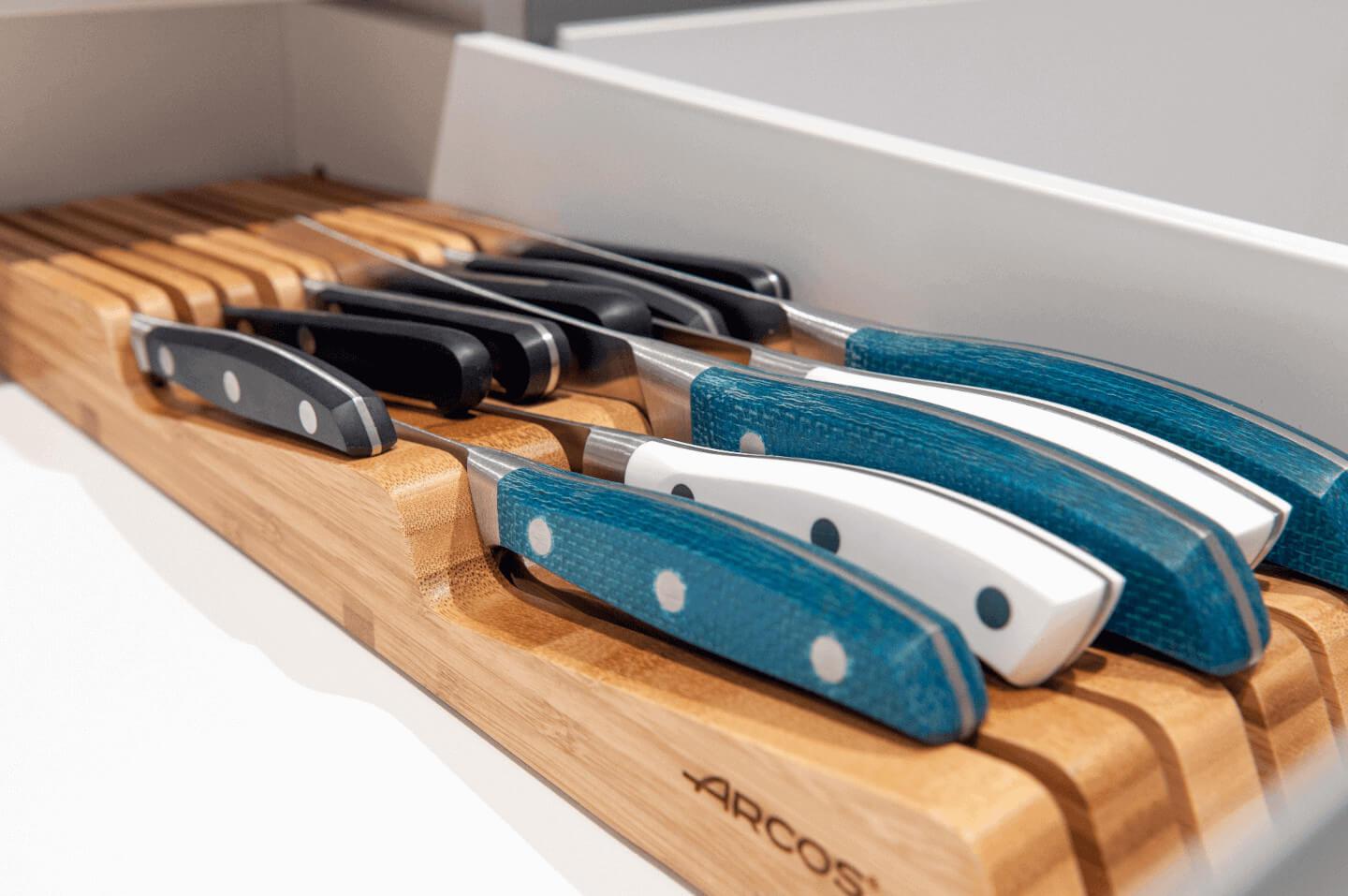 Arcos Taco cajón universal para diez cuchillos de madera de bambú