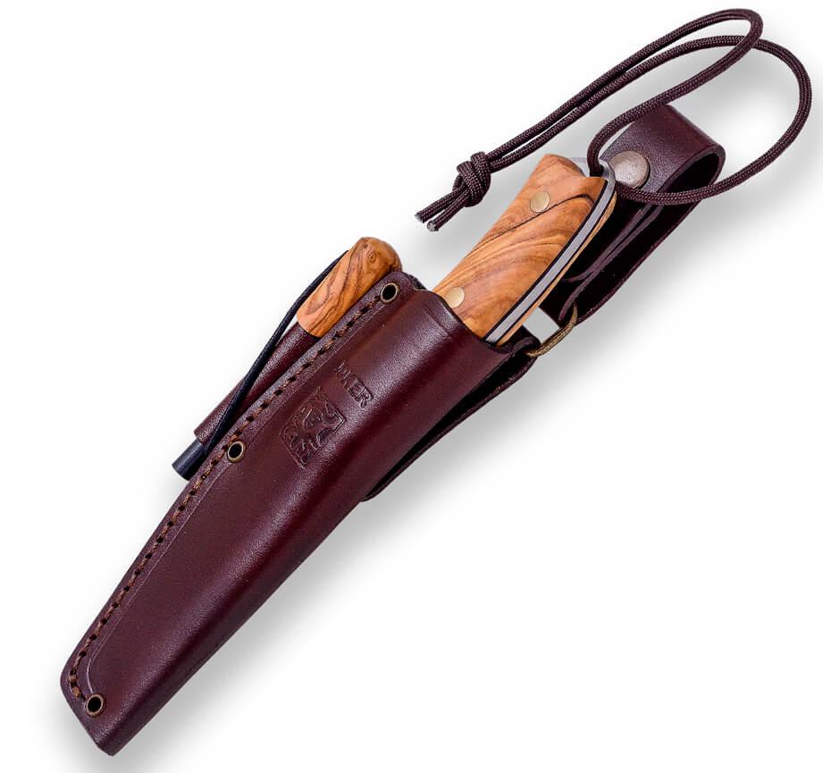 Faca Joker Bushcrafter com cabo de madeira de oliveira com pederneira