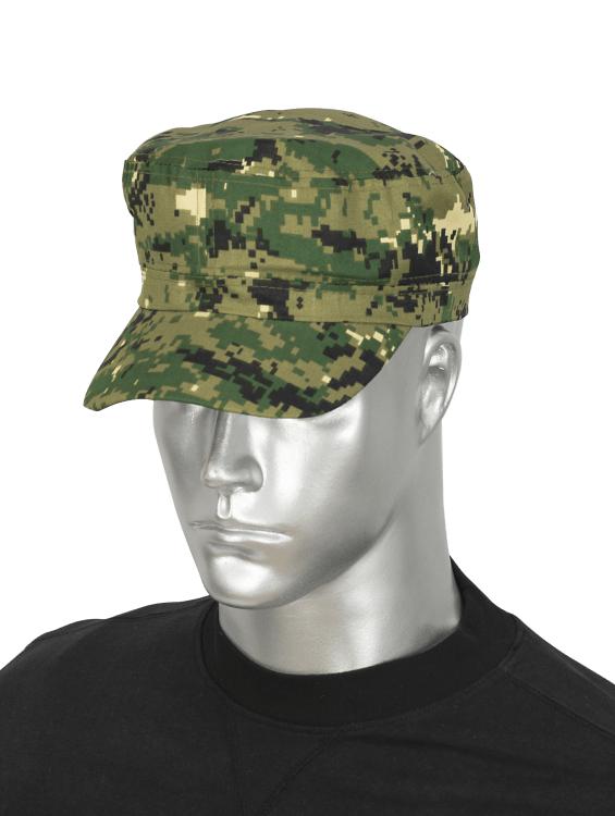 Gorra de camuflaje verde pixelado de la marca Barbaric