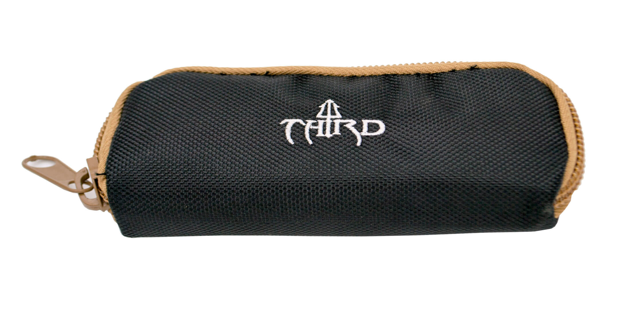 Faca de edição limitada com cabo preto G10 e titânio e abertura para rolamento de esferas