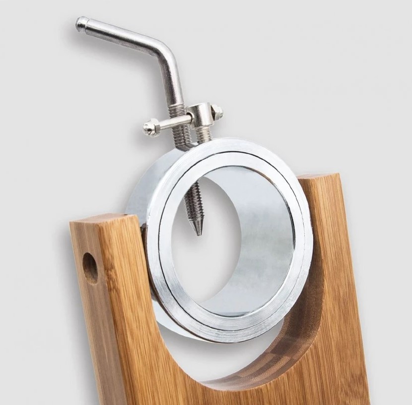 Suporte giratório dobrável para presunto em madeira de bambu