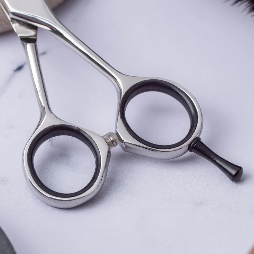 Tesoura de cabeleireiro Azabache 7" com fio navalha 3 Claveles