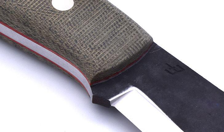 Cuchillo de caza Brisa Nessmuk 125 micarta verde y funda de piel con pedernal