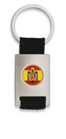 Chaveiro em forma de retângulo cromado com fita preta