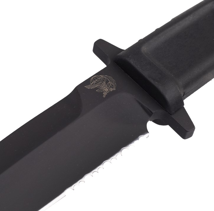 Faca de combate de Extrema Ratio COL MOSCHIN COLLECTOR. Com cabo em forprene e lâmina de 16 cm.