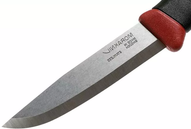 Morakniv Companion Spark Red 10,4 cm bushcraft knife with flint.