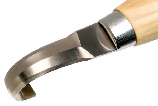 Cuchillo de tallaje Morakniv Hook Knife 162 doble filo de 5,5 cm.