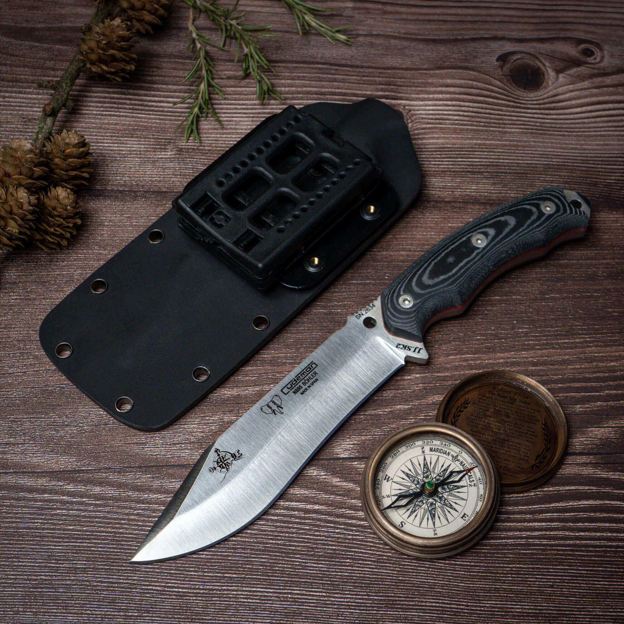 Cuchillo JJSK2 con acero Böhler N695. Mango micarta negra. Funda Kydex