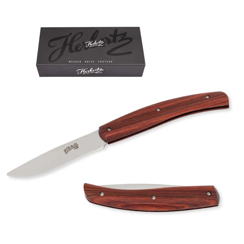 Pocket knife with 8.2 cm stainless steel blade and red sandalwood handle