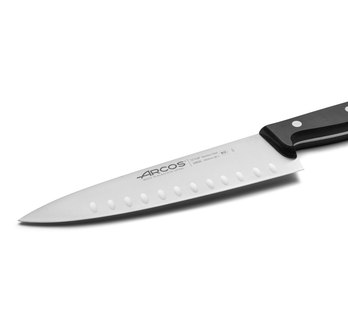 Cuchillo Cocinero Arcos Universal con hoja alveolada de 20 cm y mango de Polioximetileno