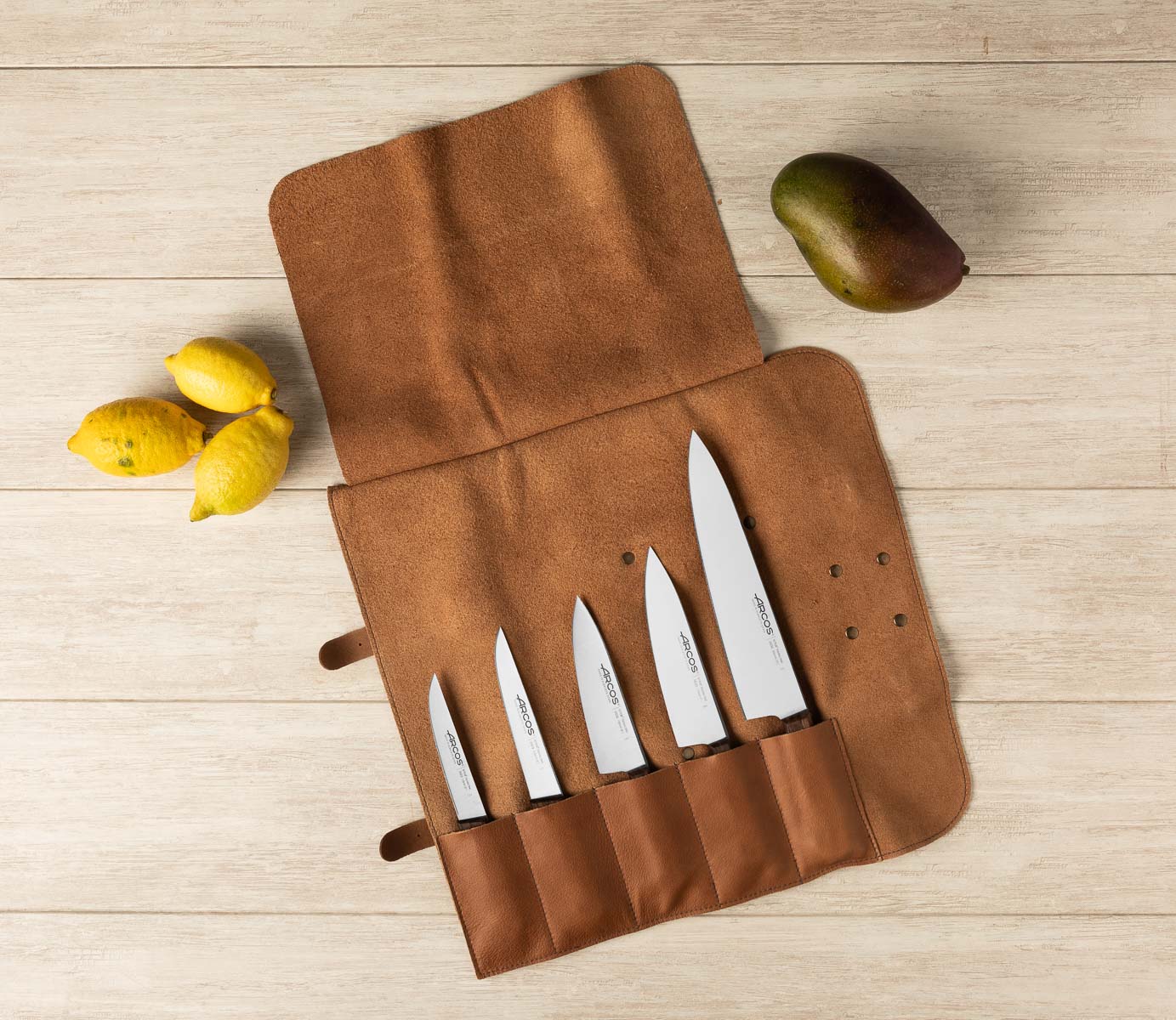 Bolsa porta cuchillos Arcos de color marrón para 5 piezas