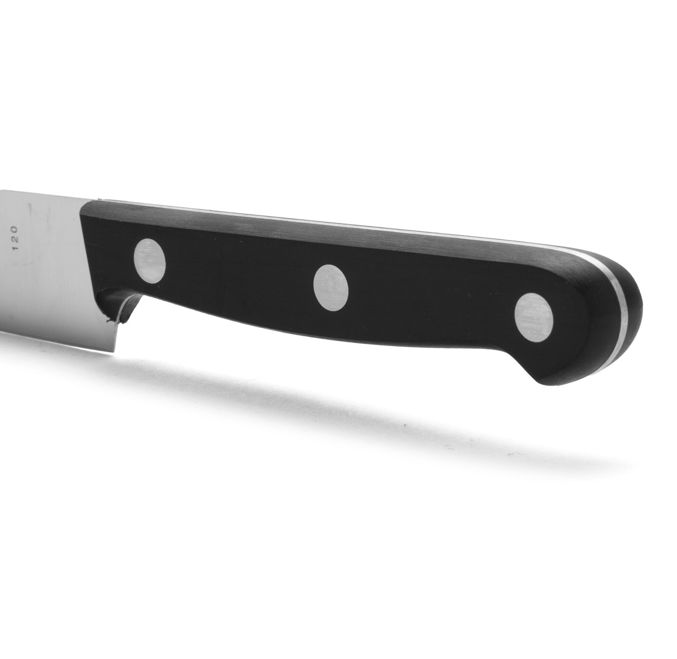 Cuchillo cocinero Arcos Universal con mango de polioximetileno negro y hoja ancha de 120 mm