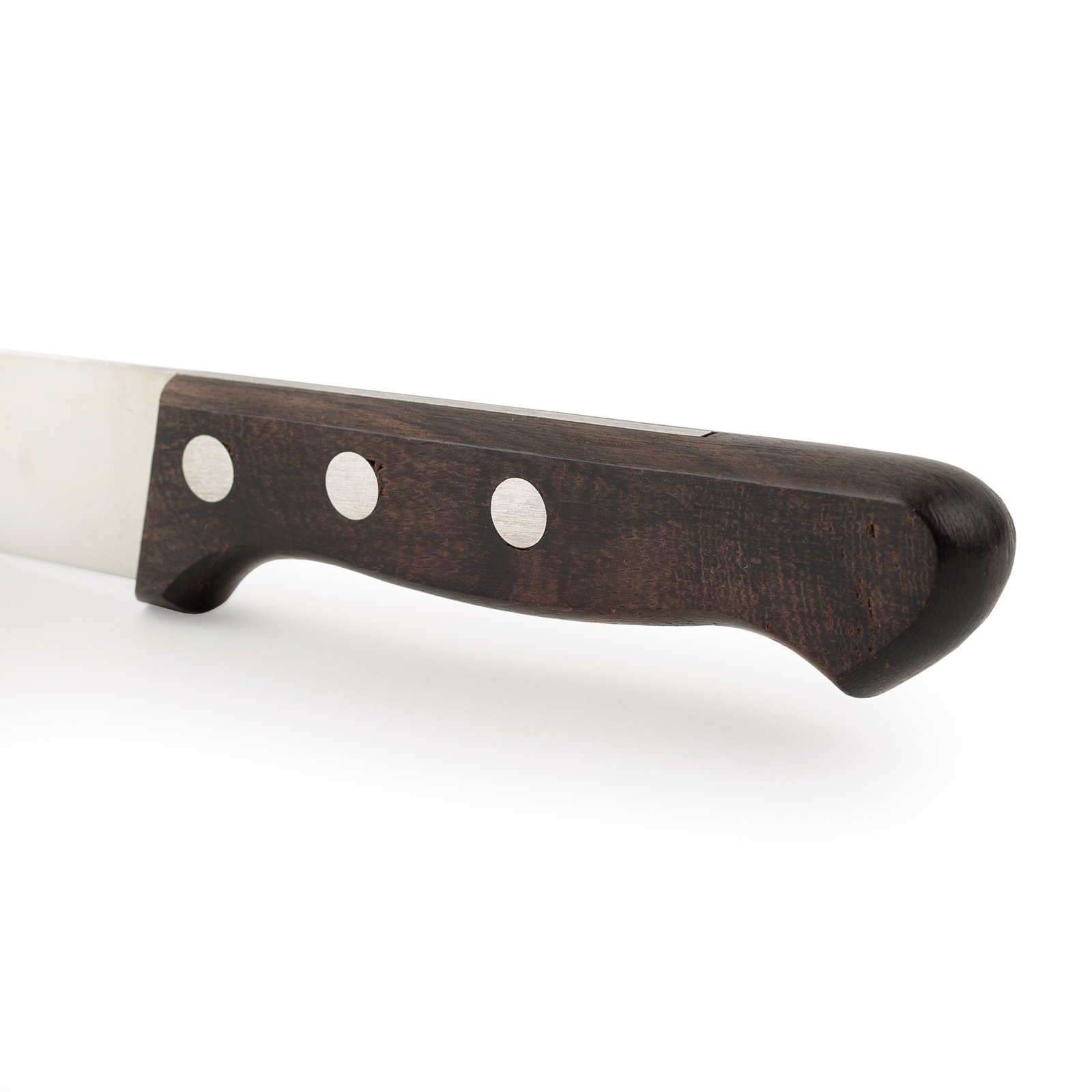 Cuchillo de cocina Arcos Atlántico con mango de madera de palisandro y hoja de 135 mm