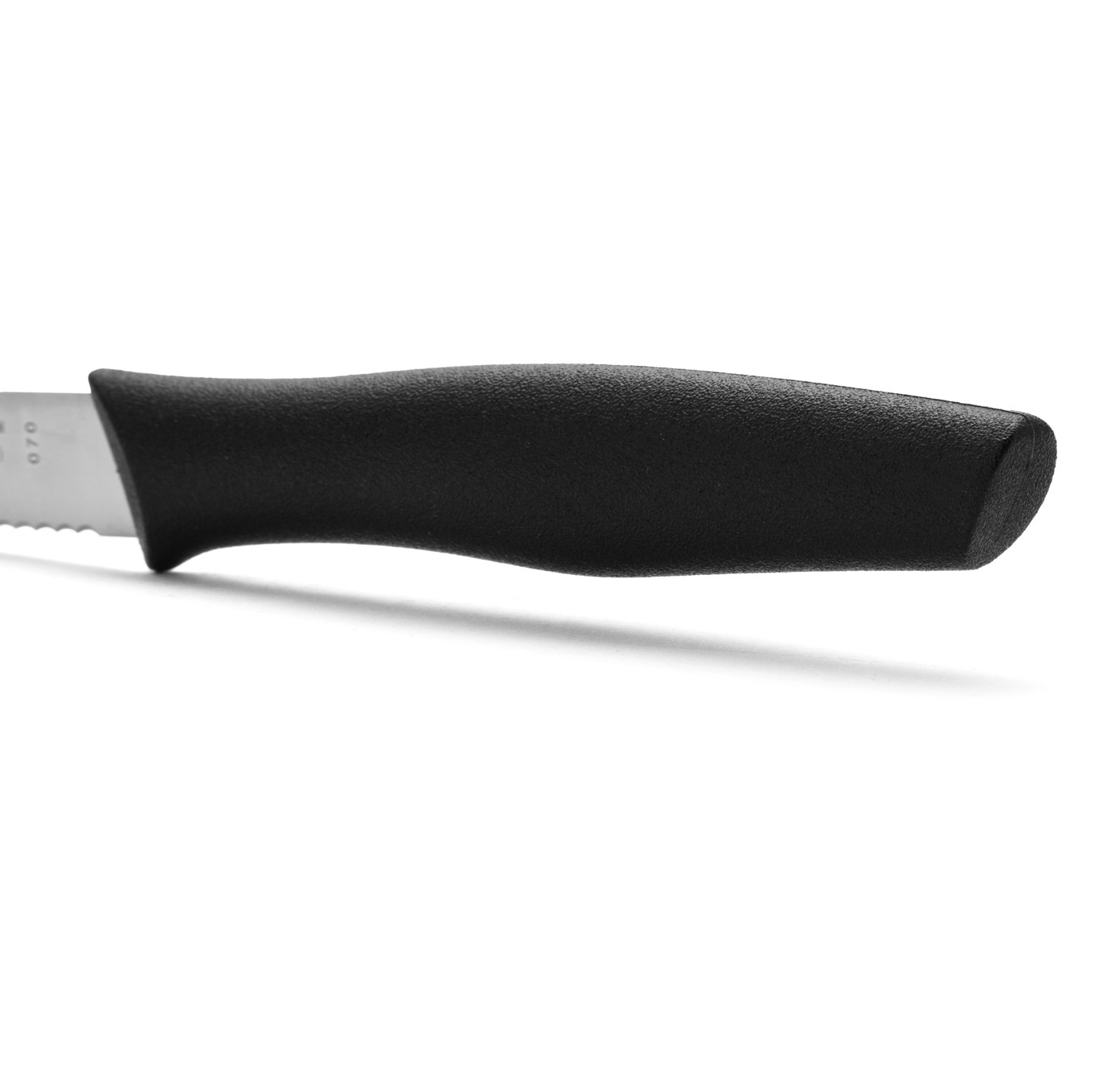 Cuchillo mondador Arcos Nova con hoja puntiaguda y dentada de 85 mm mango polipropileno negro 36 unidades