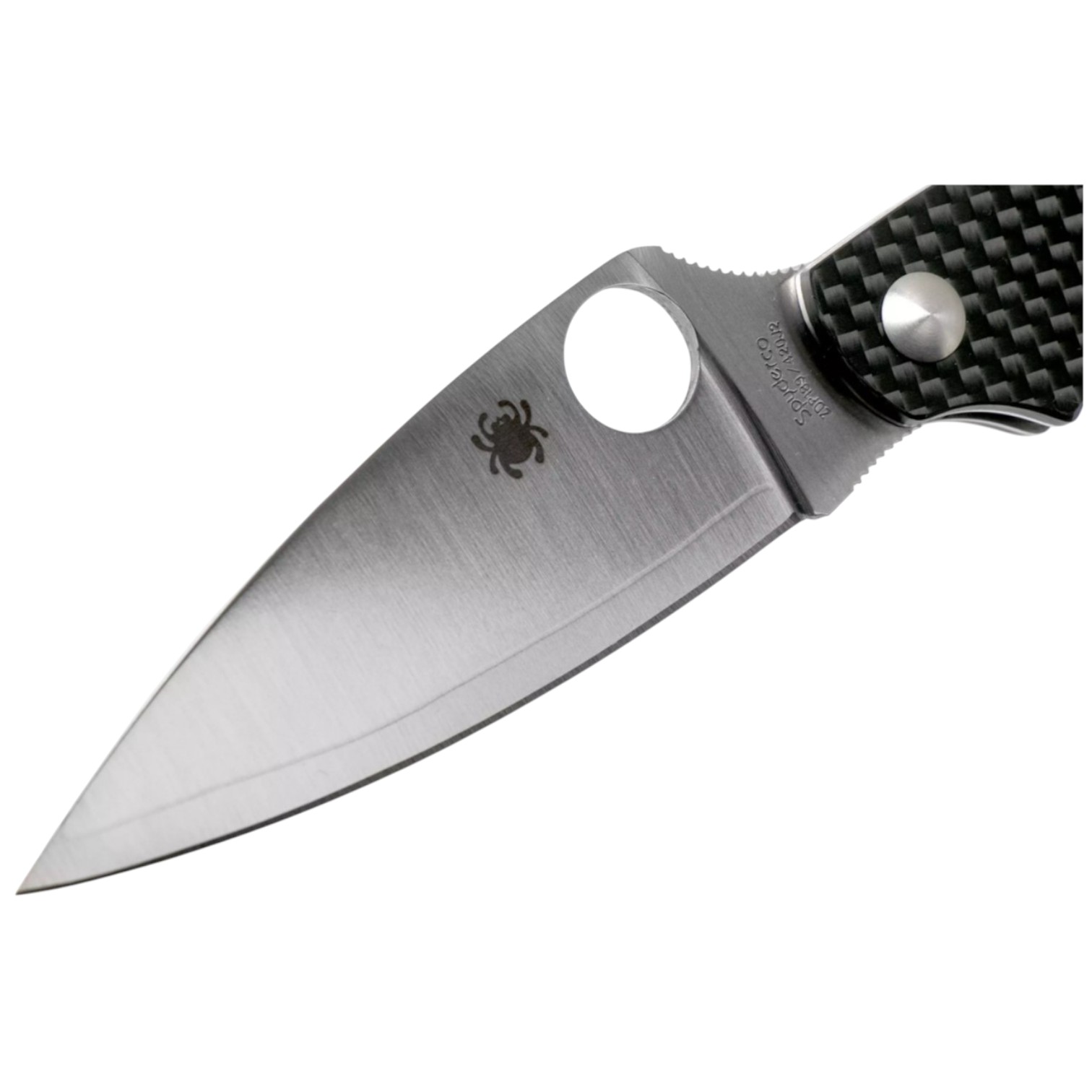 Couteau de poche Spyderco Caly 3.5 ZDP-189 C144CFPE avec manche en fibre de carbone et lame de 8,6 cm à verrouillage.