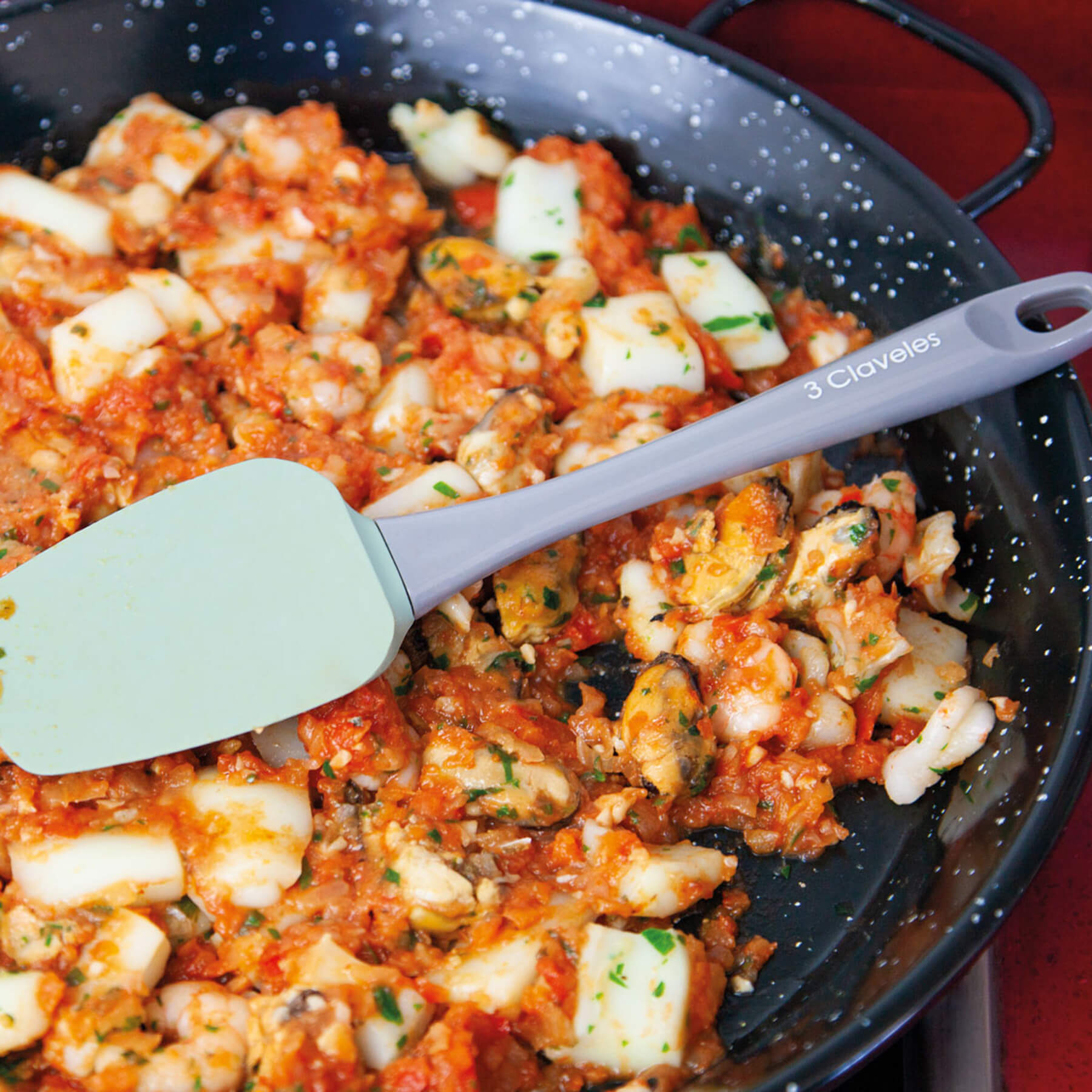 3Claveles Silicone Kitchen Spoon with BPA-Free Polystyrene Handle