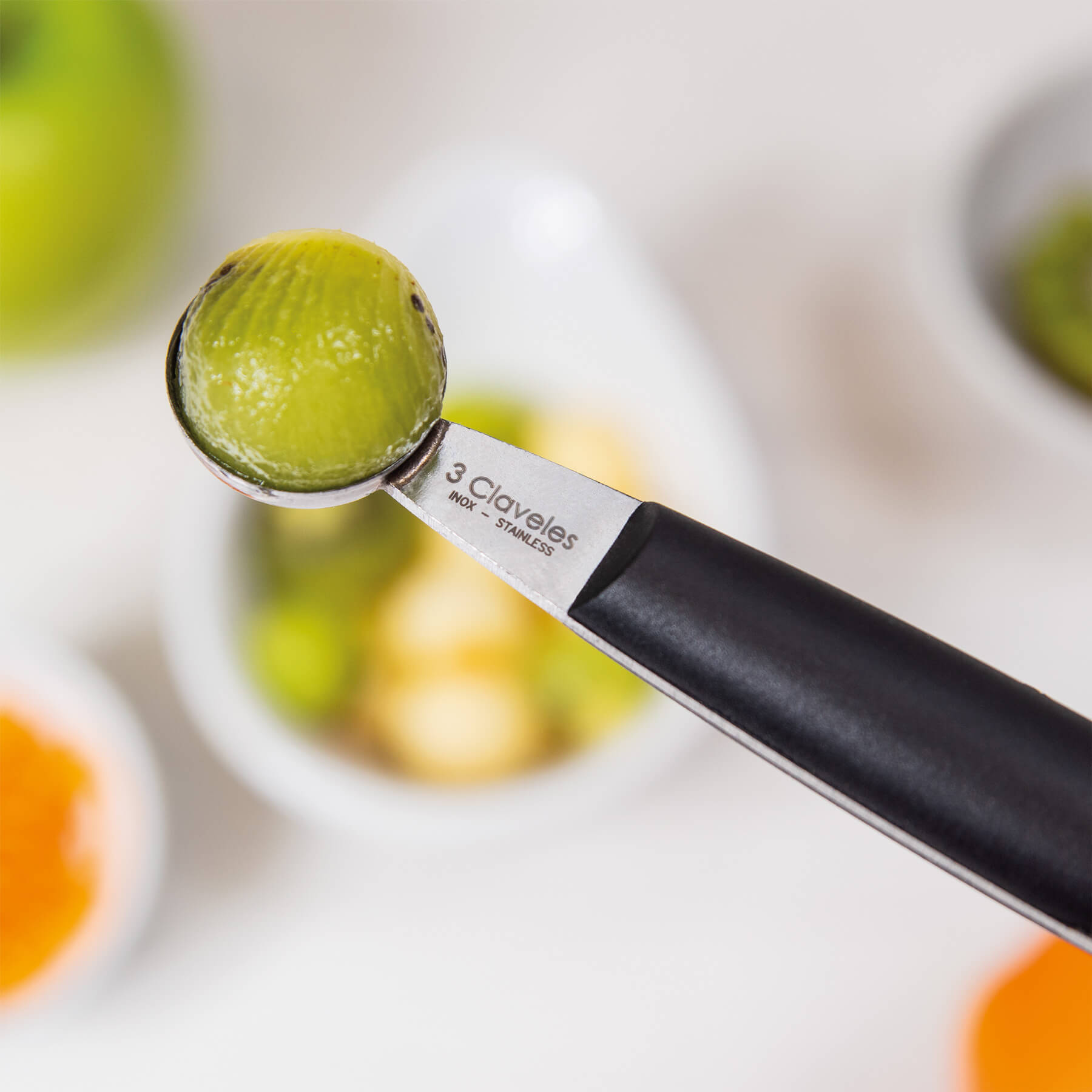 Vaciador doble 22/30 cm mango de polipropileno negro 3 Claveles