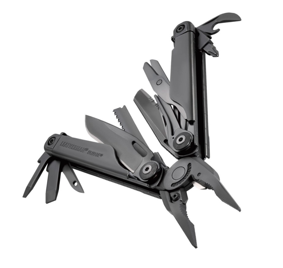 Alicate multiherramienta Leatherman Surge óxido negro con 21 funciones