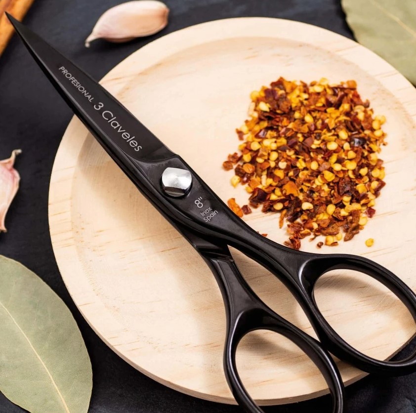 Tijeras de cocina Chef de 8" en acero inoxidable con recubrimiento PVD de Nitruro de Titanio negro