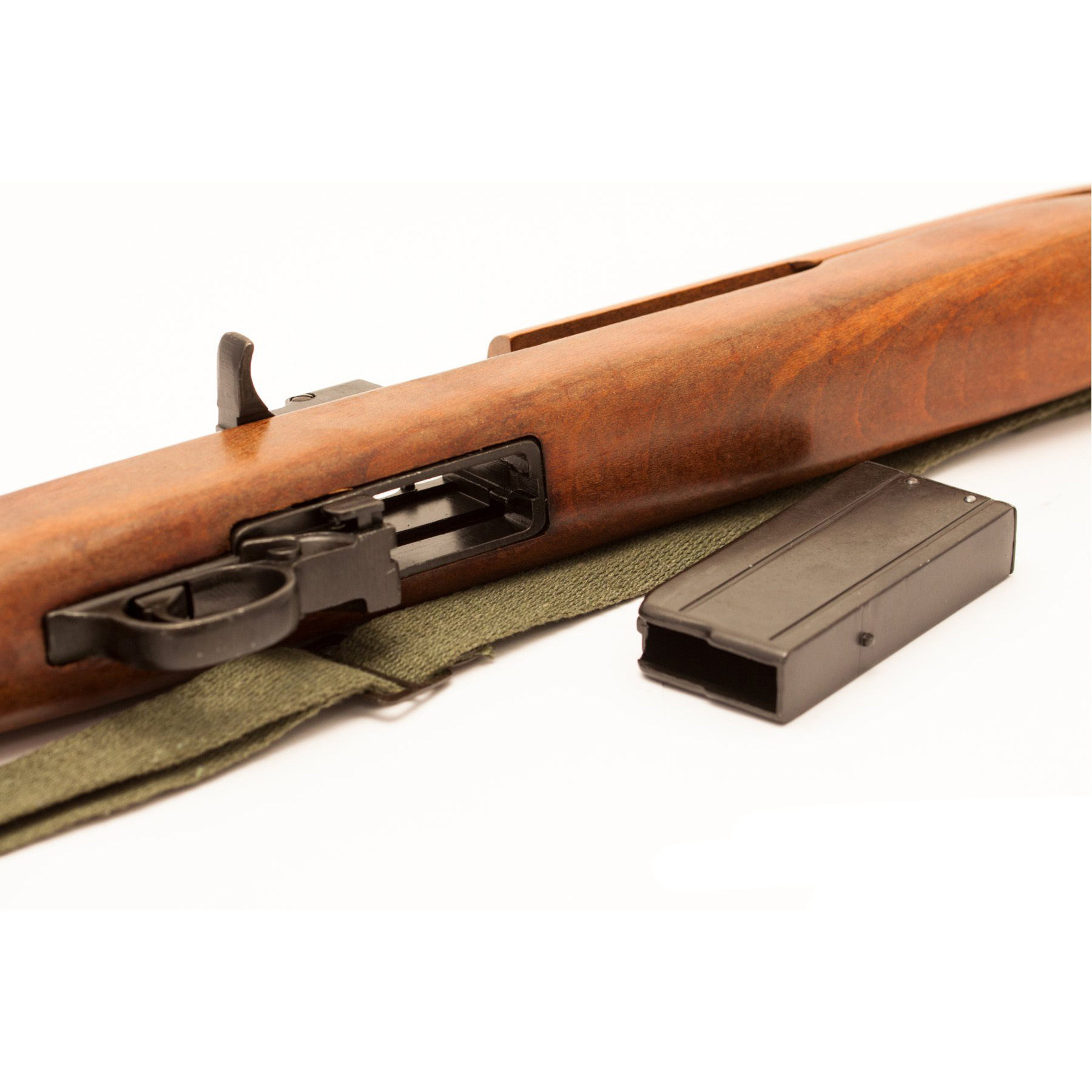 Réplica de uma carabina Winchester M1, calibre 30, EUA 1941 com pega em tecido