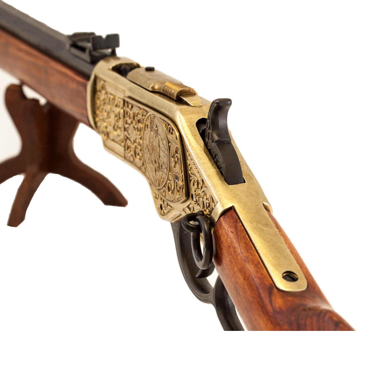 Carabina modelo 73, EUA 1873, fabricada em latão e metal com acabamento em madeira