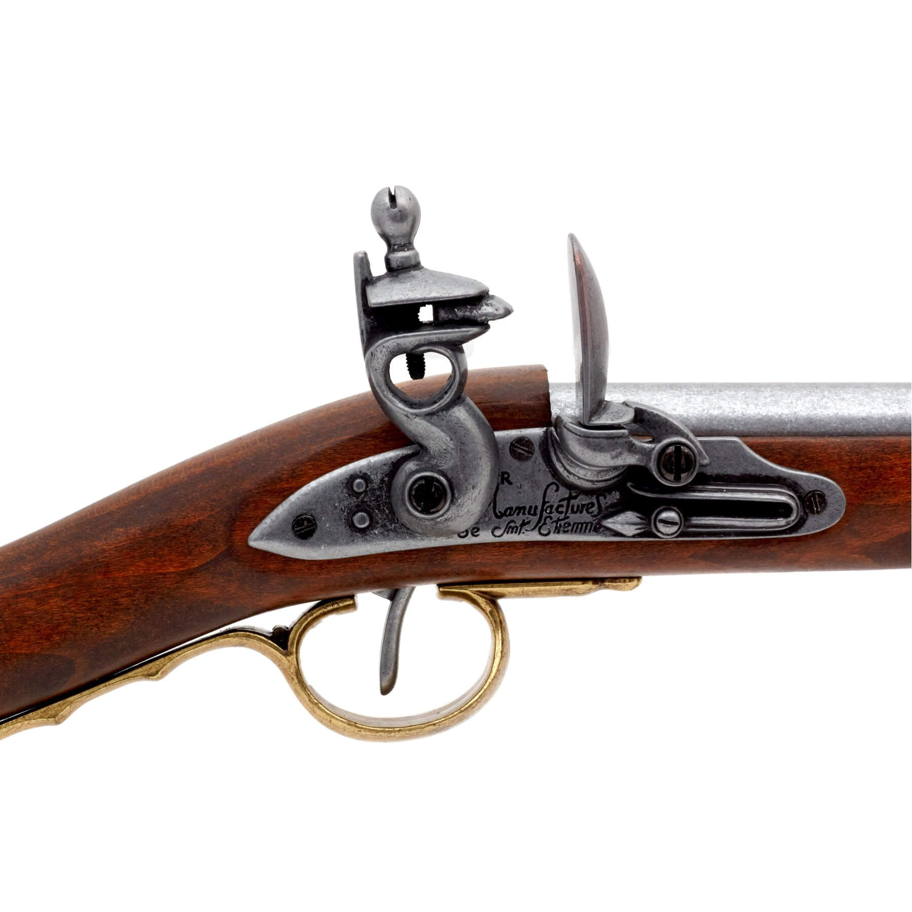 Carabina de pederneira, França 1806, fabricada em madeira e metal com detalhes em latão